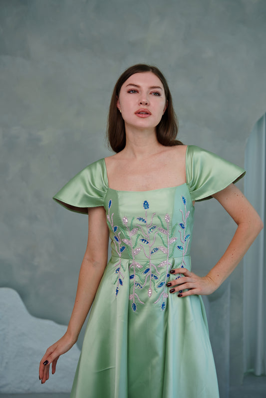 Dress 11 - Classic Emerald