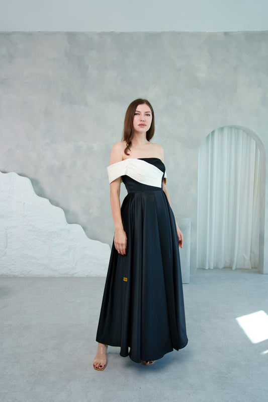 Dress 14 - Timeless Contrast