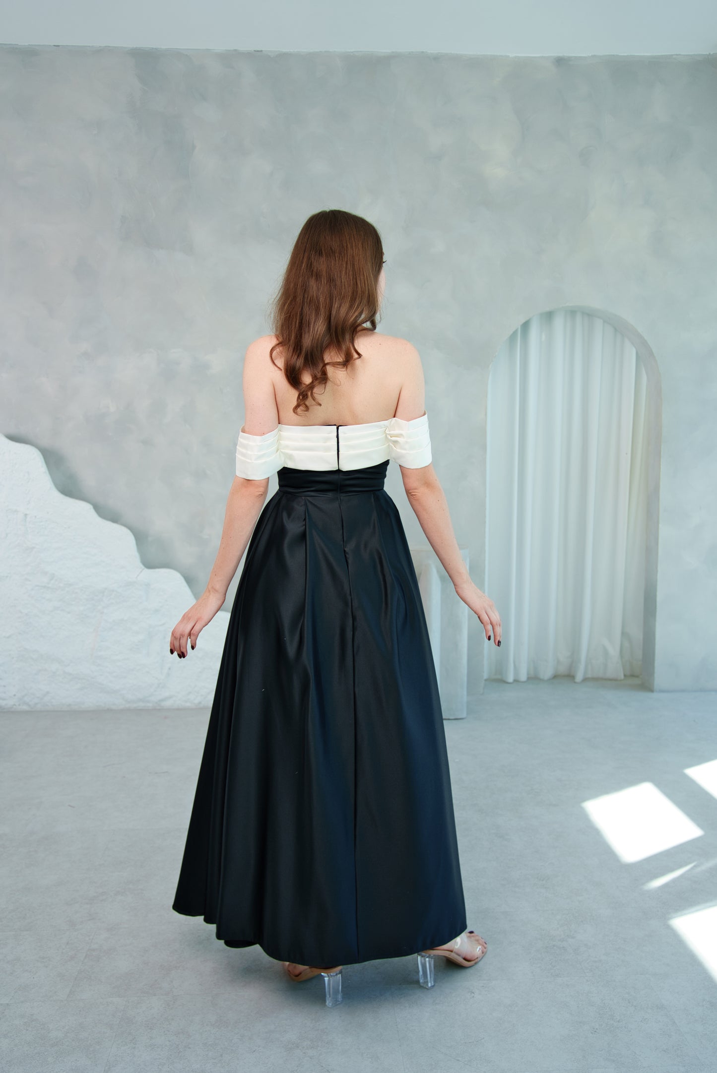 Dress 14 - Timeless Contrast
