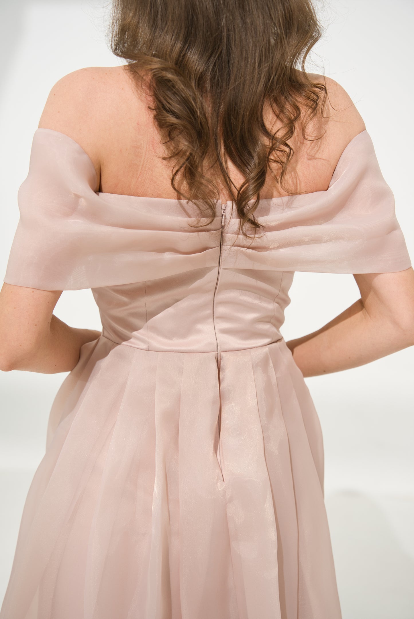 Dress 16 - Rose Lumière