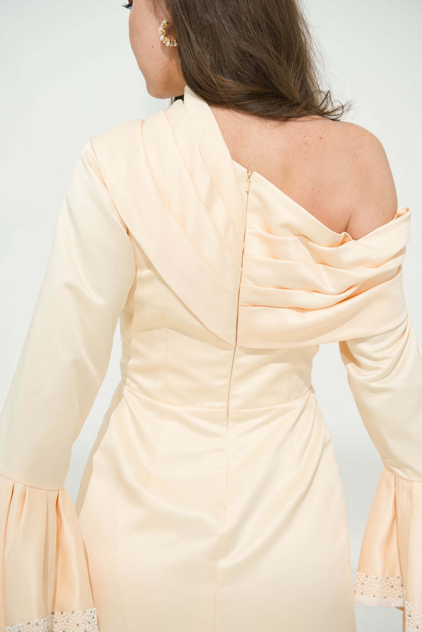 Dress 20 - Ivory Whispers